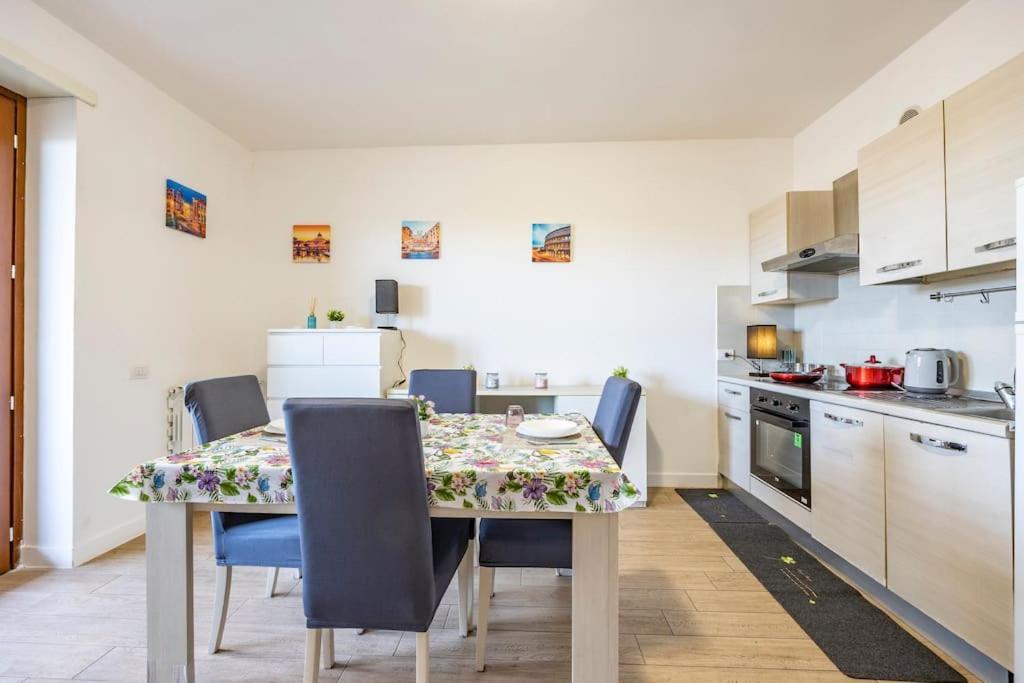 Apartment Roma Relax 2 Con Wifi-Ac-Netflix Kültér fotó